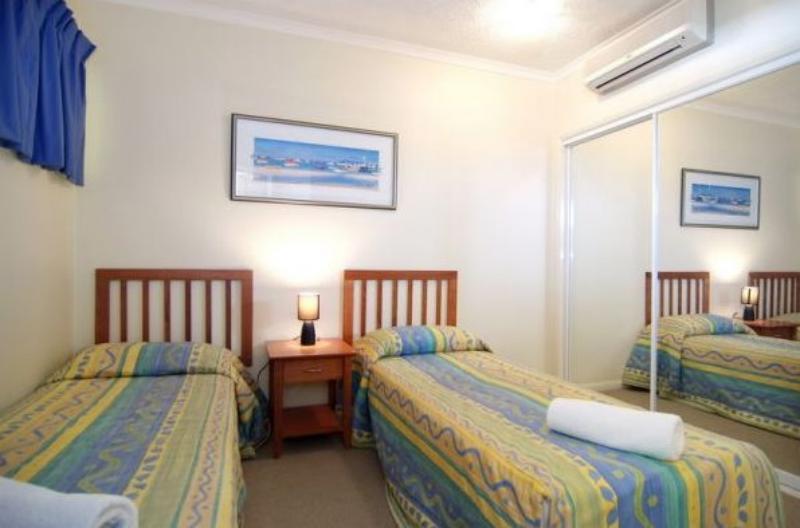 North Cove Waterfront Suites Cairns Eksteriør billede